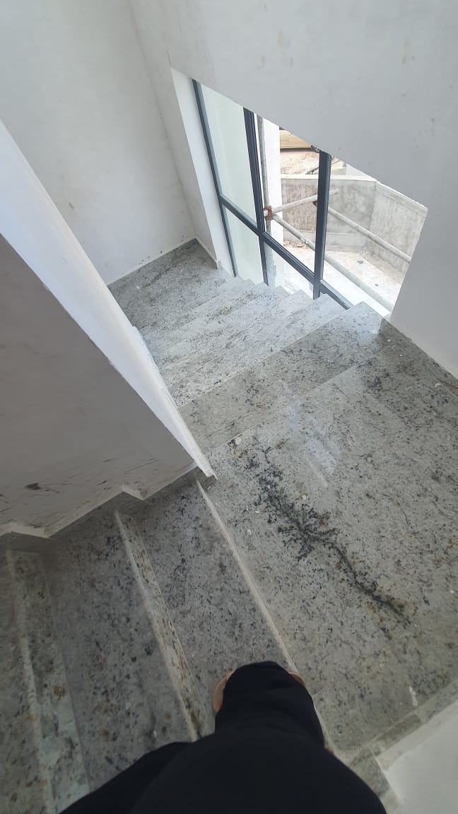 FOR SALE : Luxury 6-bedrooms detached house – Banana Island, Ikoyi, Lagos**